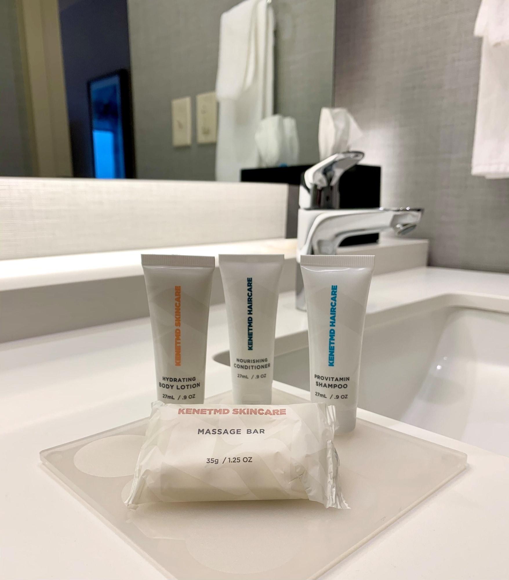 Hyatt Place Cleveland/Westlake/Crocker Park Dış mekan fotoğraf