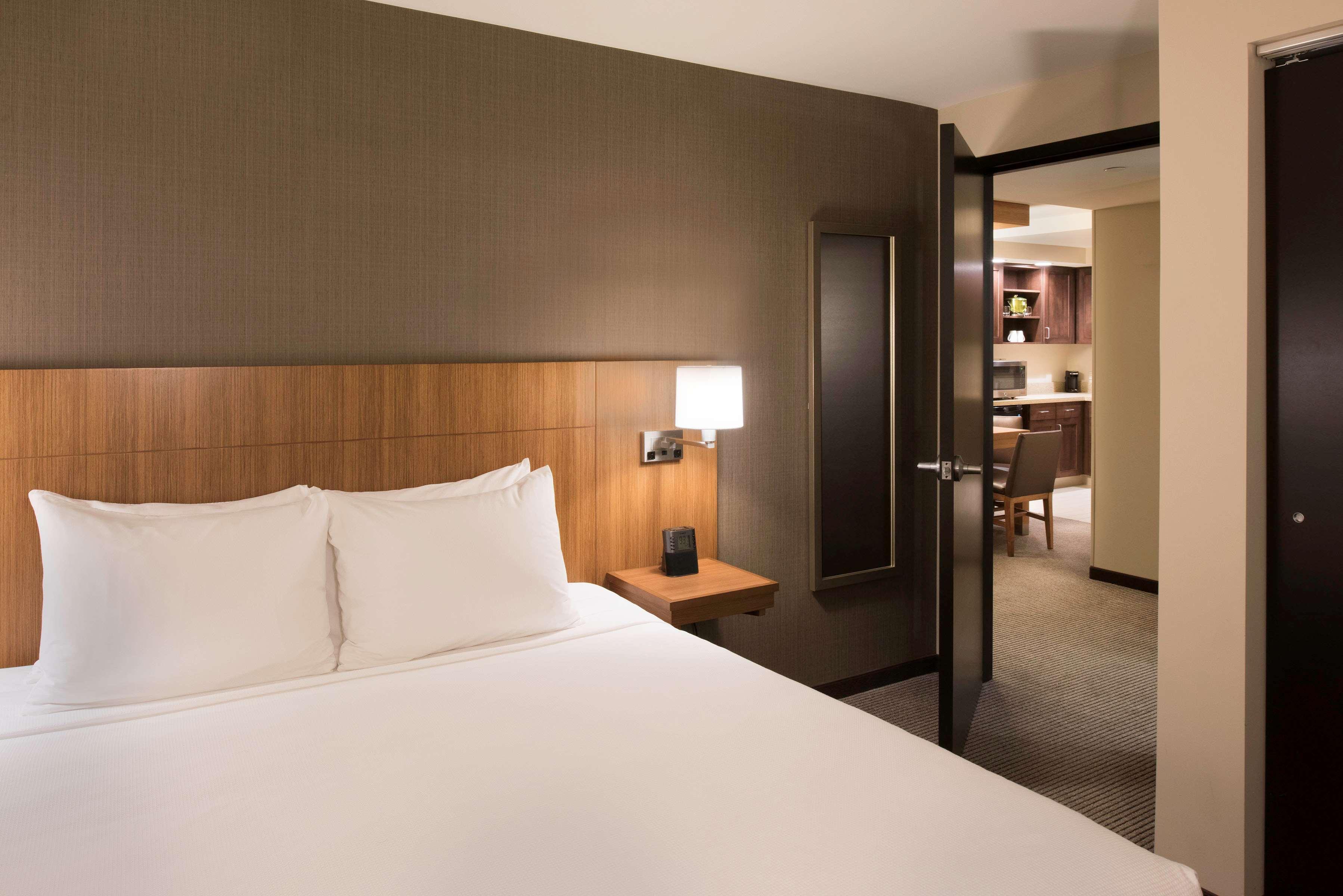Hyatt Place Cleveland/Westlake/Crocker Park Dış mekan fotoğraf